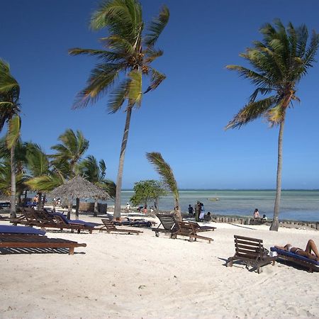 Jumbo Watamu Hotel Exterior foto