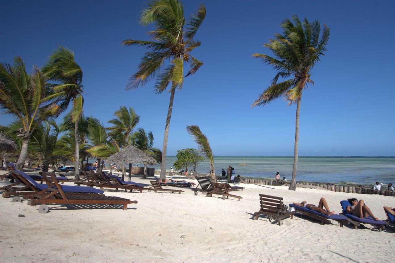 Jumbo Watamu Hotel Exterior foto