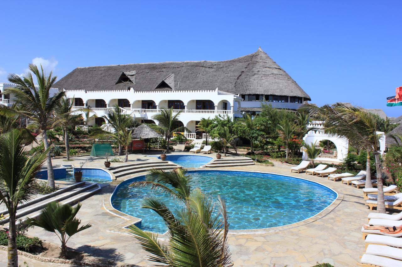 Jumbo Watamu Hotel Exterior foto