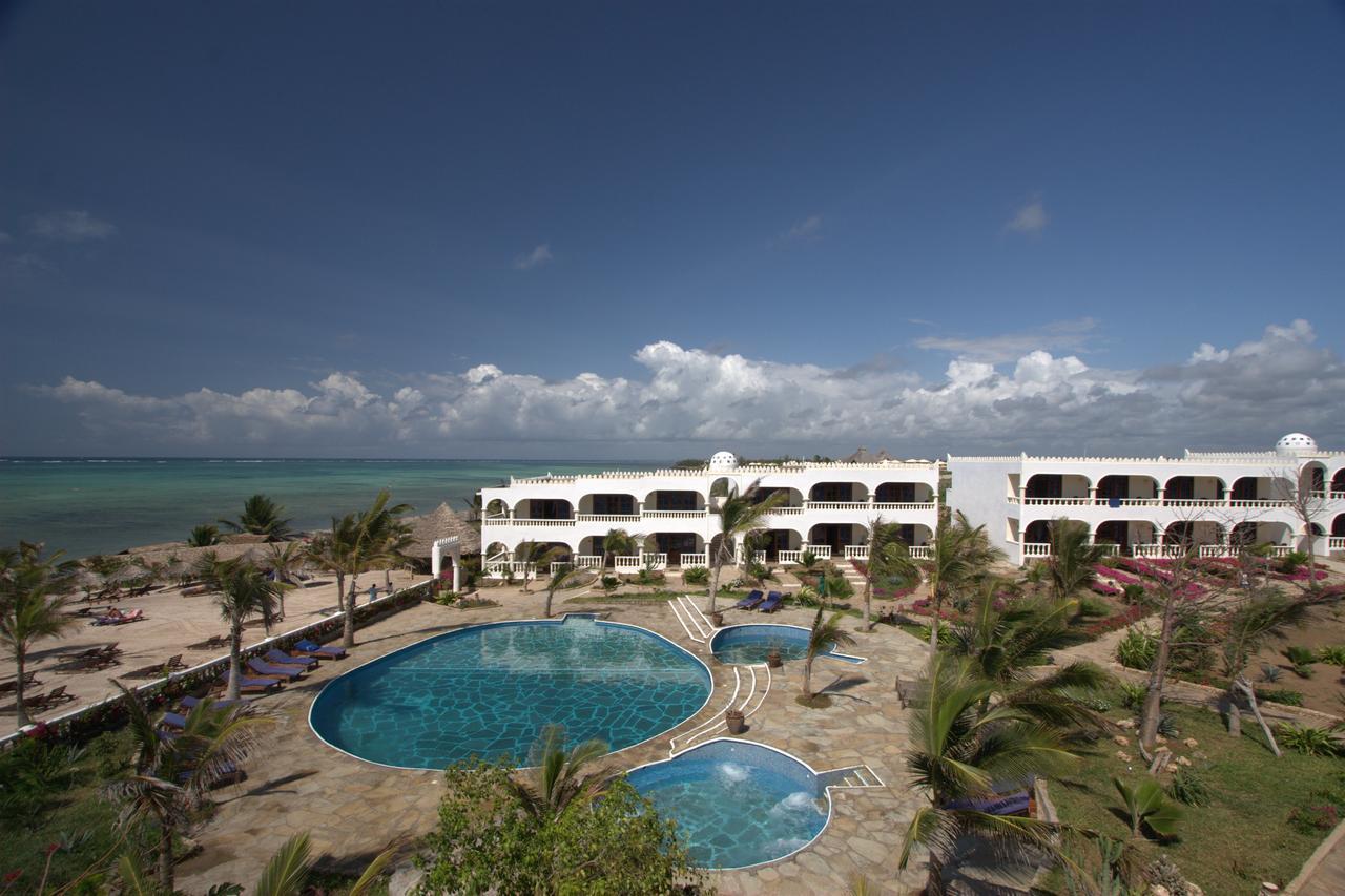 Jumbo Watamu Hotel Exterior foto