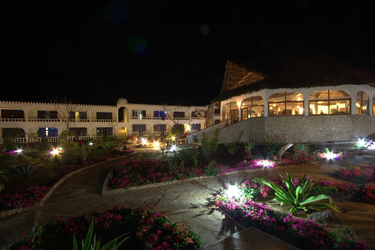 Jumbo Watamu Hotel Exterior foto