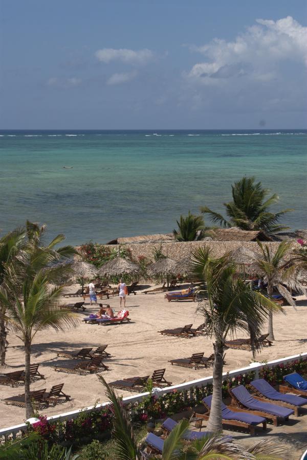 Jumbo Watamu Hotel Exterior foto