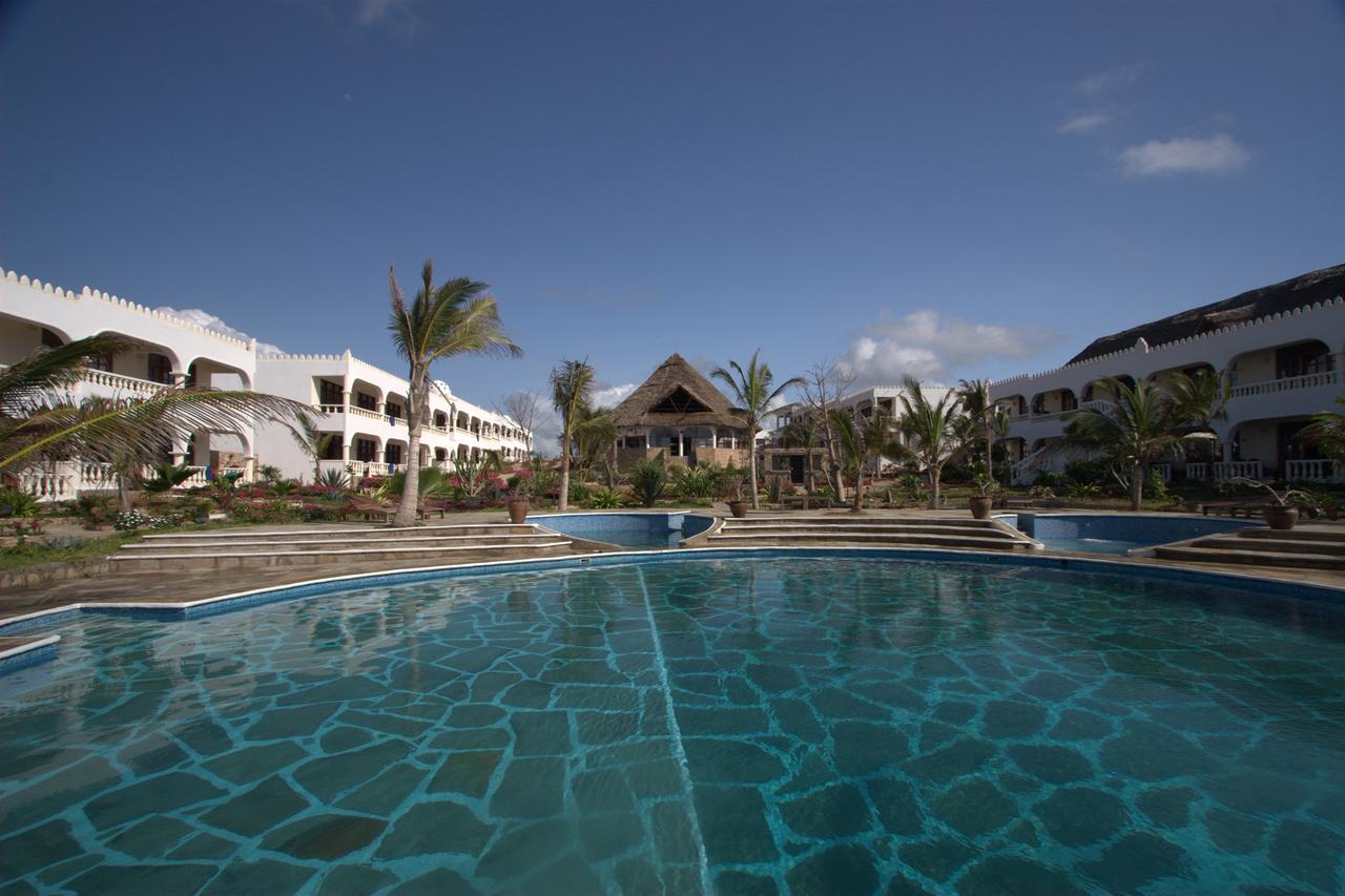 Jumbo Watamu Hotel Exterior foto