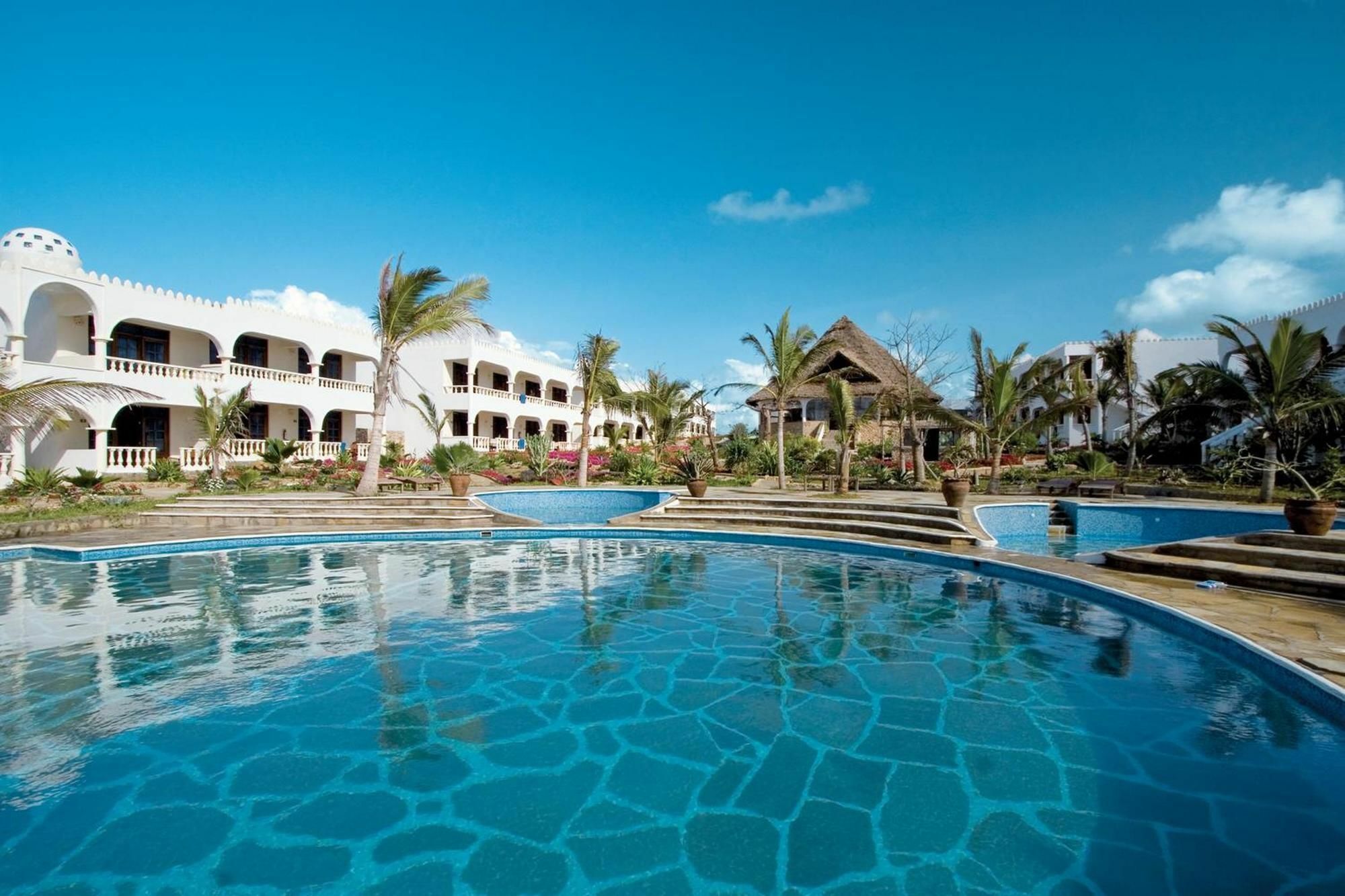 Jumbo Watamu Hotel Exterior foto