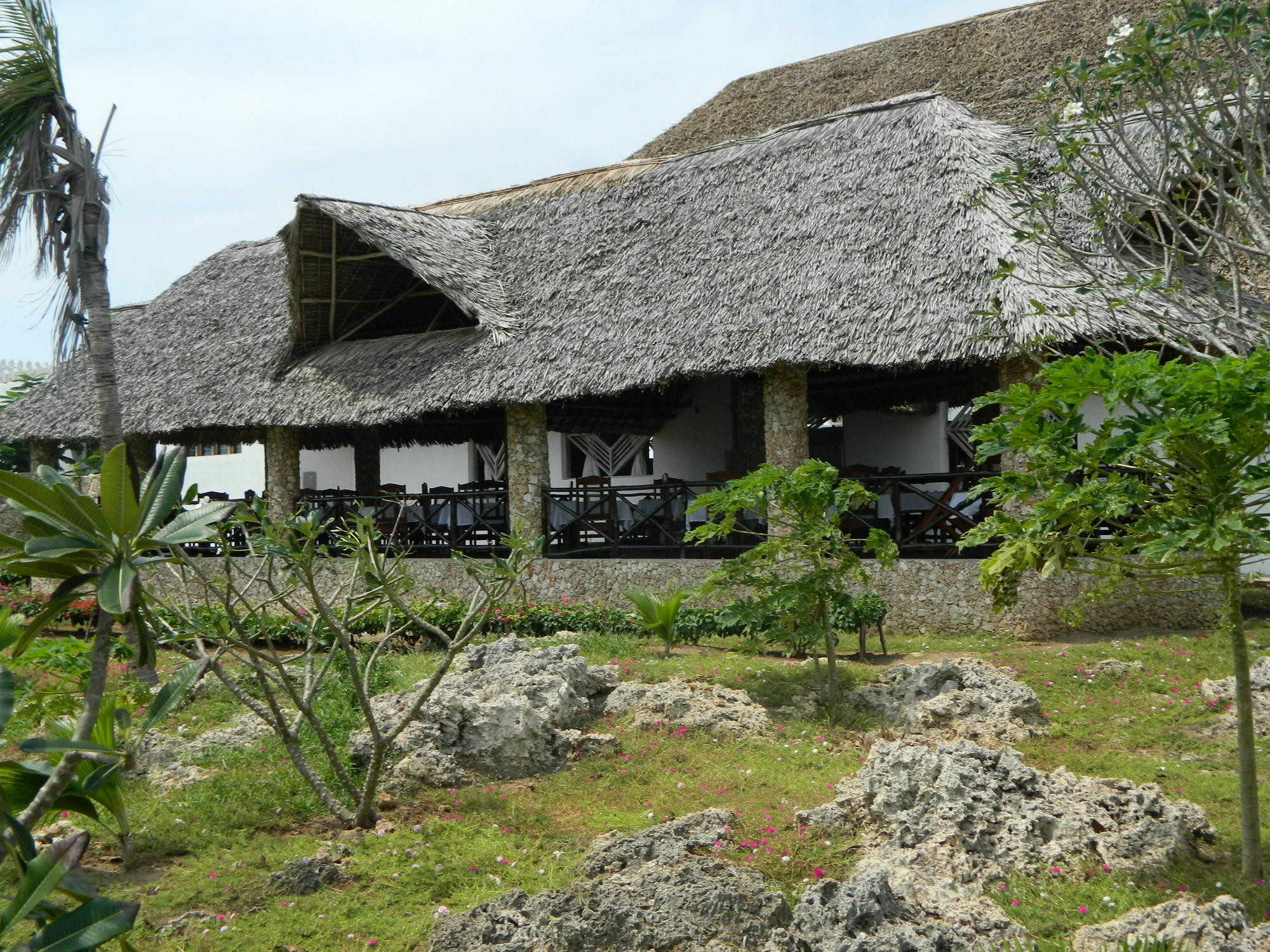 Jumbo Watamu Hotel Exterior foto