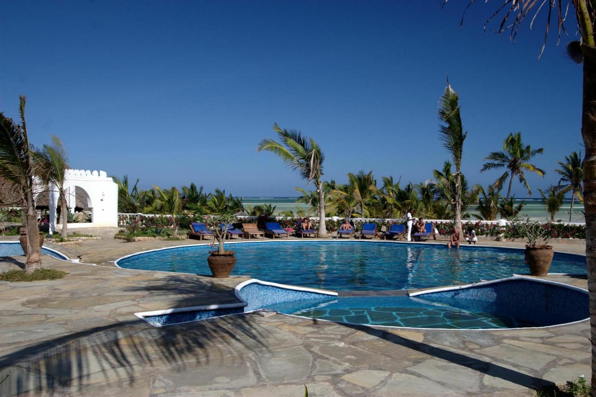 Jumbo Watamu Hotel Exterior foto